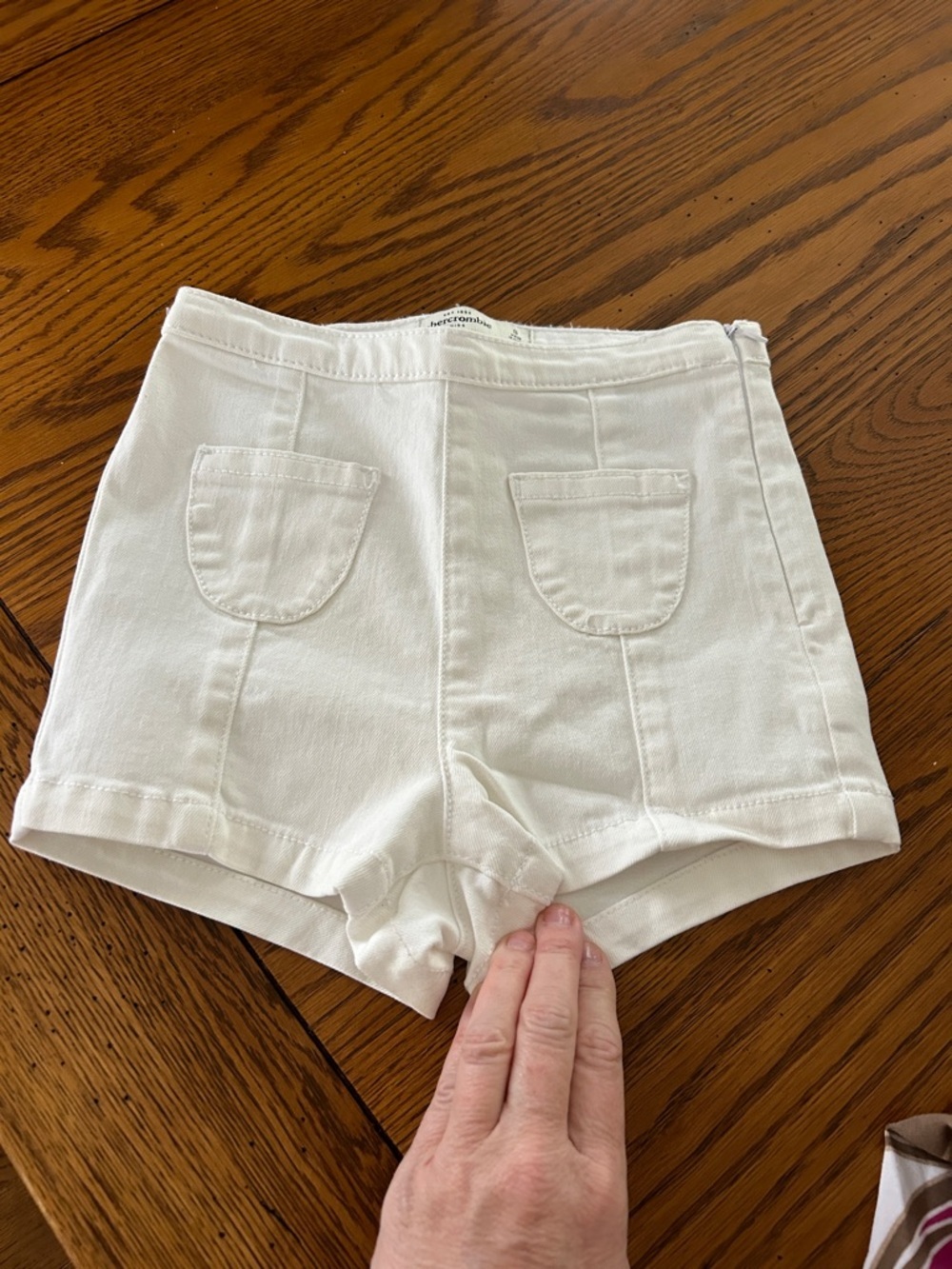 Abercrombie & Fitch White High-Waist Shorts